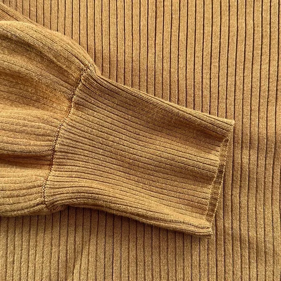 NWT Side Tie Sweater - Picture 3 of 9